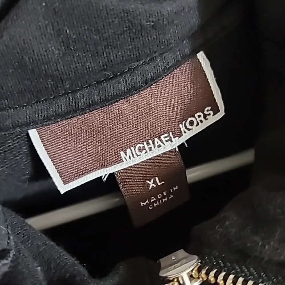 Micheal Kors Light Button up Jacket with Hood - Picture 11 of 13